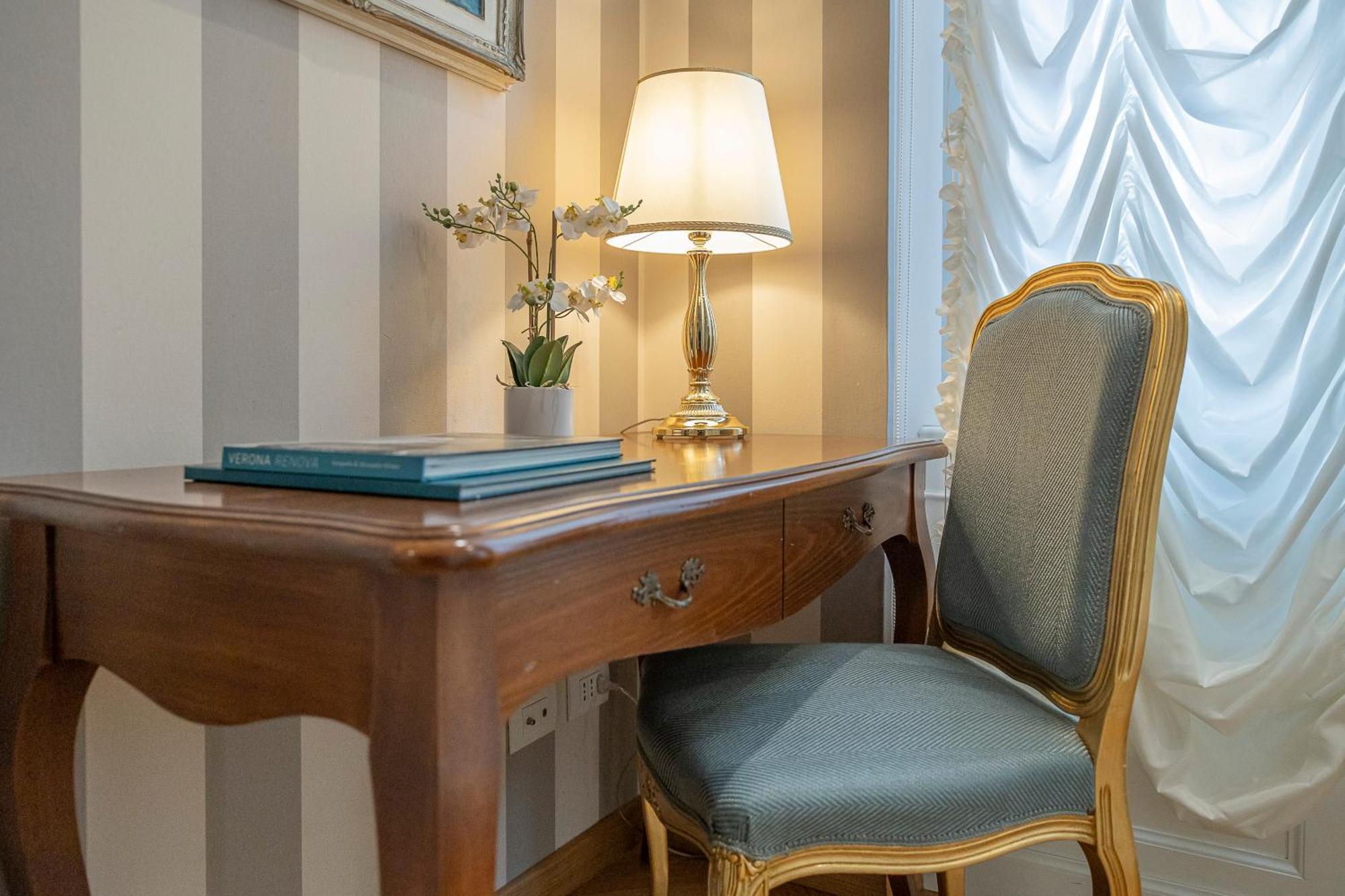Palazzo Monga Boutique Guesthouse Guest house 4*
