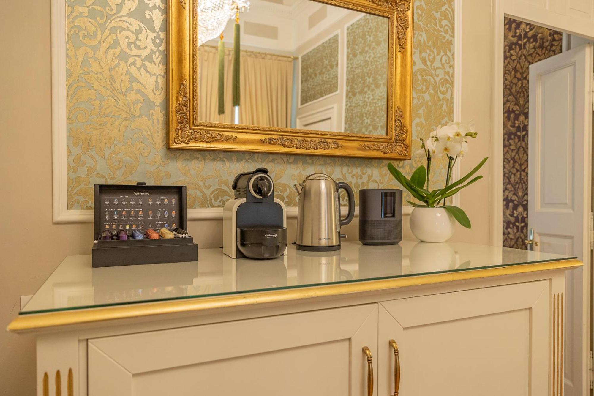 Guest house Palazzo Monga Boutique Guesthouse 4*